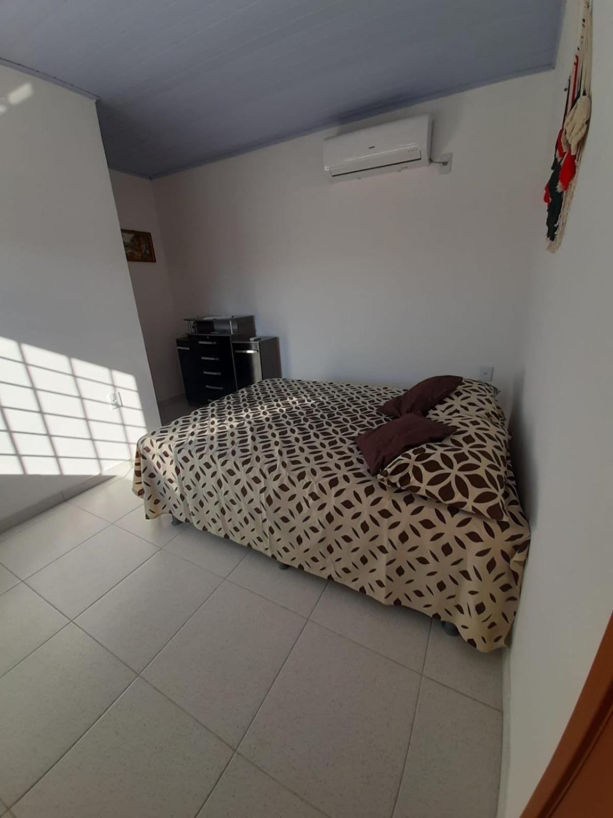 Com ótima Localização, Com Wi-fi, Próximo Do Shopping E Aeroporto Apartamento